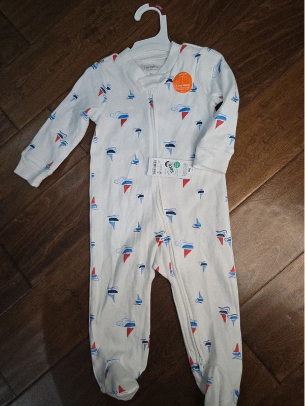 9m brand new pajamas from carter's item, 385G5